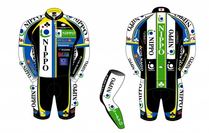 TEAM NIPPO 2010チームウェア: (c)TEAM NIPPO